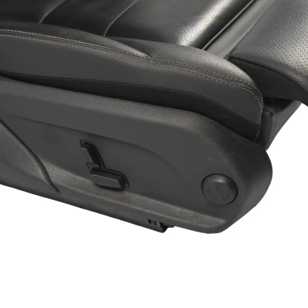 Asiento Delantero Derecho Cuero Negro Calefaccionado Memoria para Mercedes W205 con número de pieza A2059101147 Mercedes W205 Asiento Delantero Derecho Cuero Negro Calefaccionado Memoria - SKU A2059101147-5 - Número de pieza A2059101147