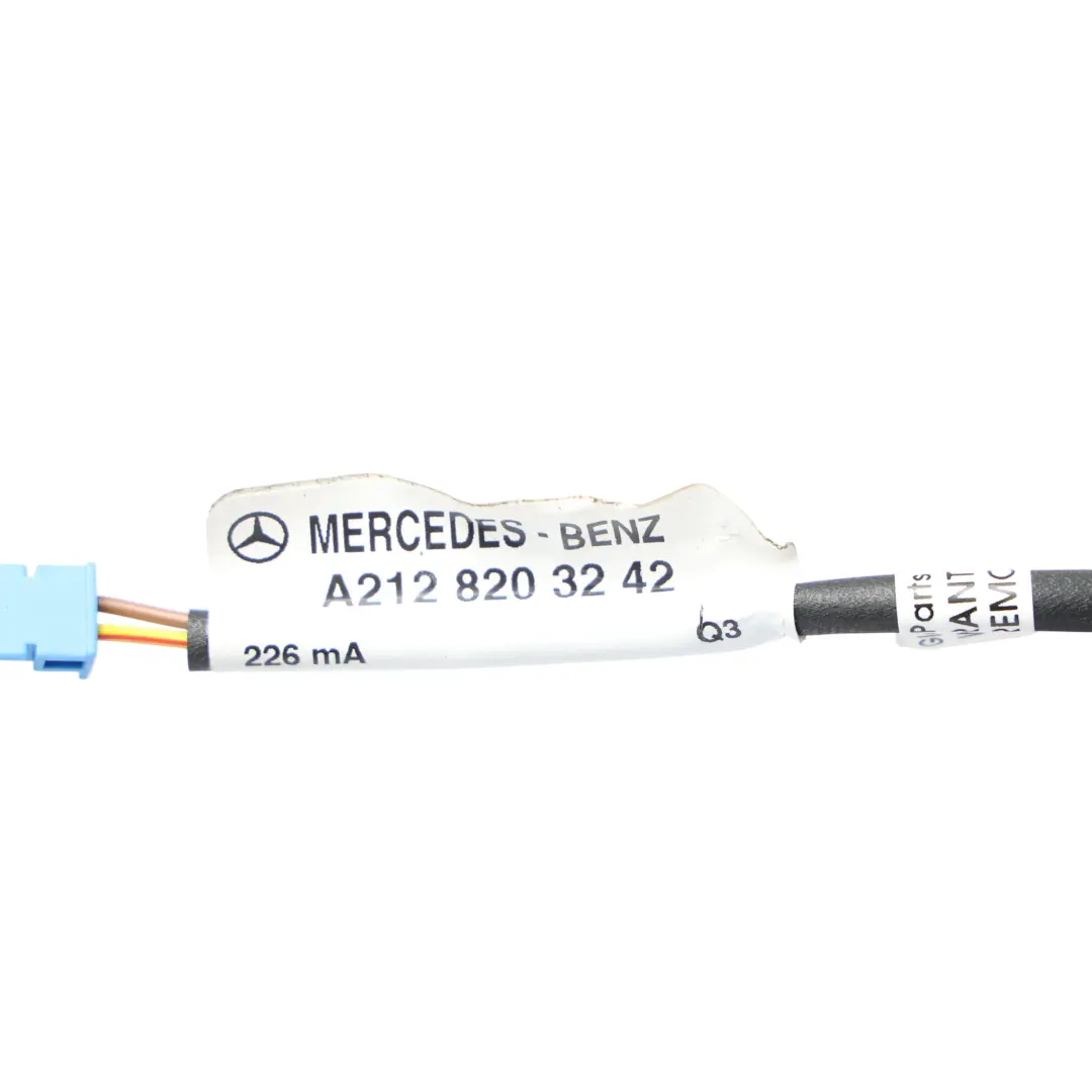 Mercedes W204 W212 Ventilador Del Respaldo Del Asiento Delantero - SKU A2128203242 - Número de pieza A2128203242