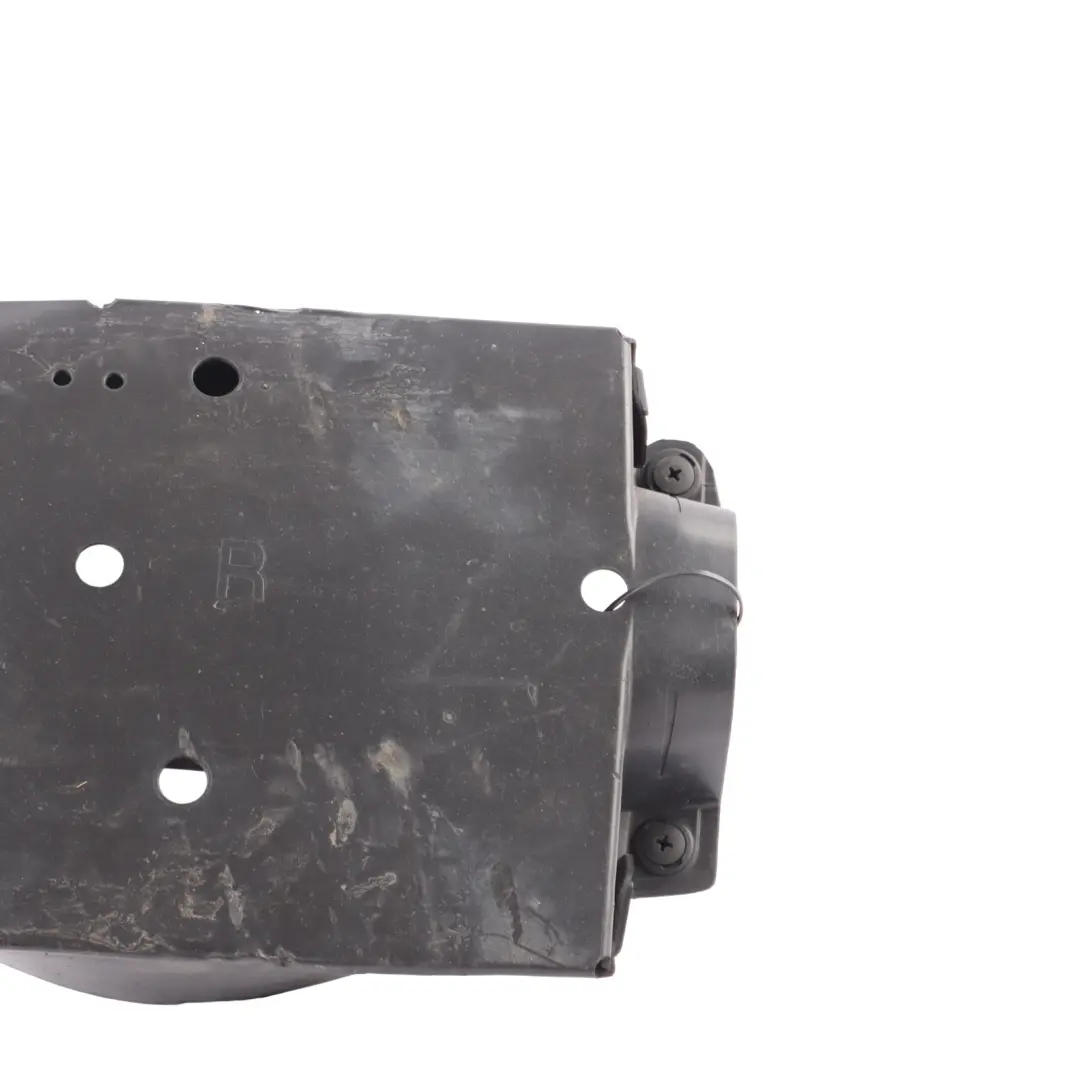 V213 C238 Osłona Wahacza Dolna Prawa Tylna do Mercedes W205 W213 o numerze A2133520400 Mercedes W205 W213 V213 C238 Osłona Wahacza Dolna Prawa Tylna - SKU A2133520400 - Numer Części A2133520400