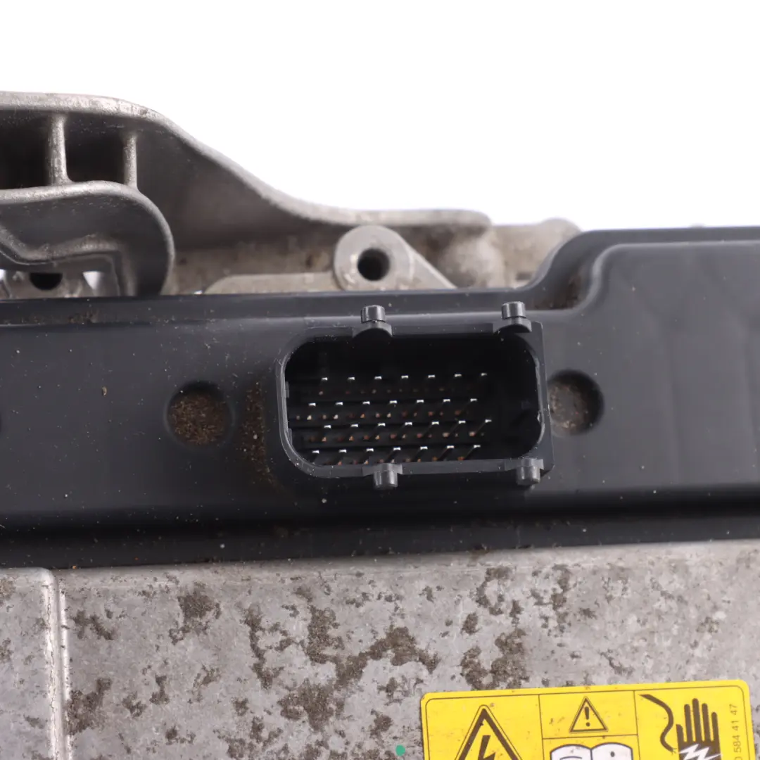 Mercedes W205 Hybrid Module Starter Battery Control Unit - SKU A2139009426 - Part number A2139009426