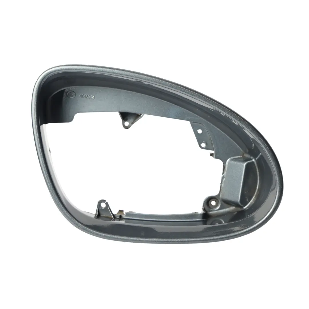 Embellecedor De Espejo Retrovisor Derecho Tapa Flint Grey - 368 para Mercedes W221 con número de pieza A2198100264 Mercedes W221 Embellecedor De Espejo Retrovisor Derecho Tapa Flint Grey - 368 - SKU A2198100264-FLG1 - Número de pieza A2198100264
