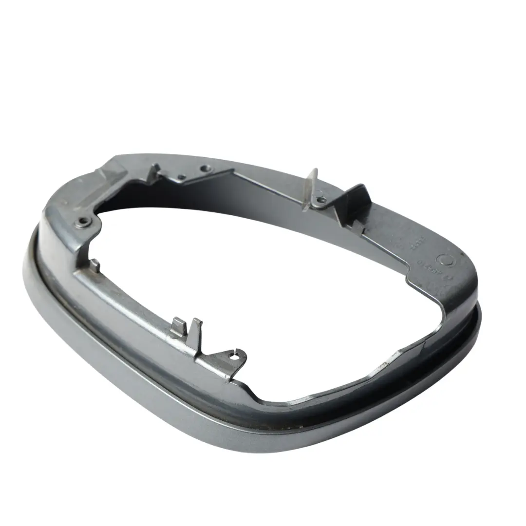 Enjoliveur De Rétroviseur Cache Droite Flint Grey Metallic - 368 pour Mercedes W221 à propos du numéro de pièce A2198100264 Mercedes W221 Enjoliveur De Rétroviseur Cache Droite Flint Grey Metallic - 368 - SKU A2198100264-FLG1 - Numéro de pièce A2198100264