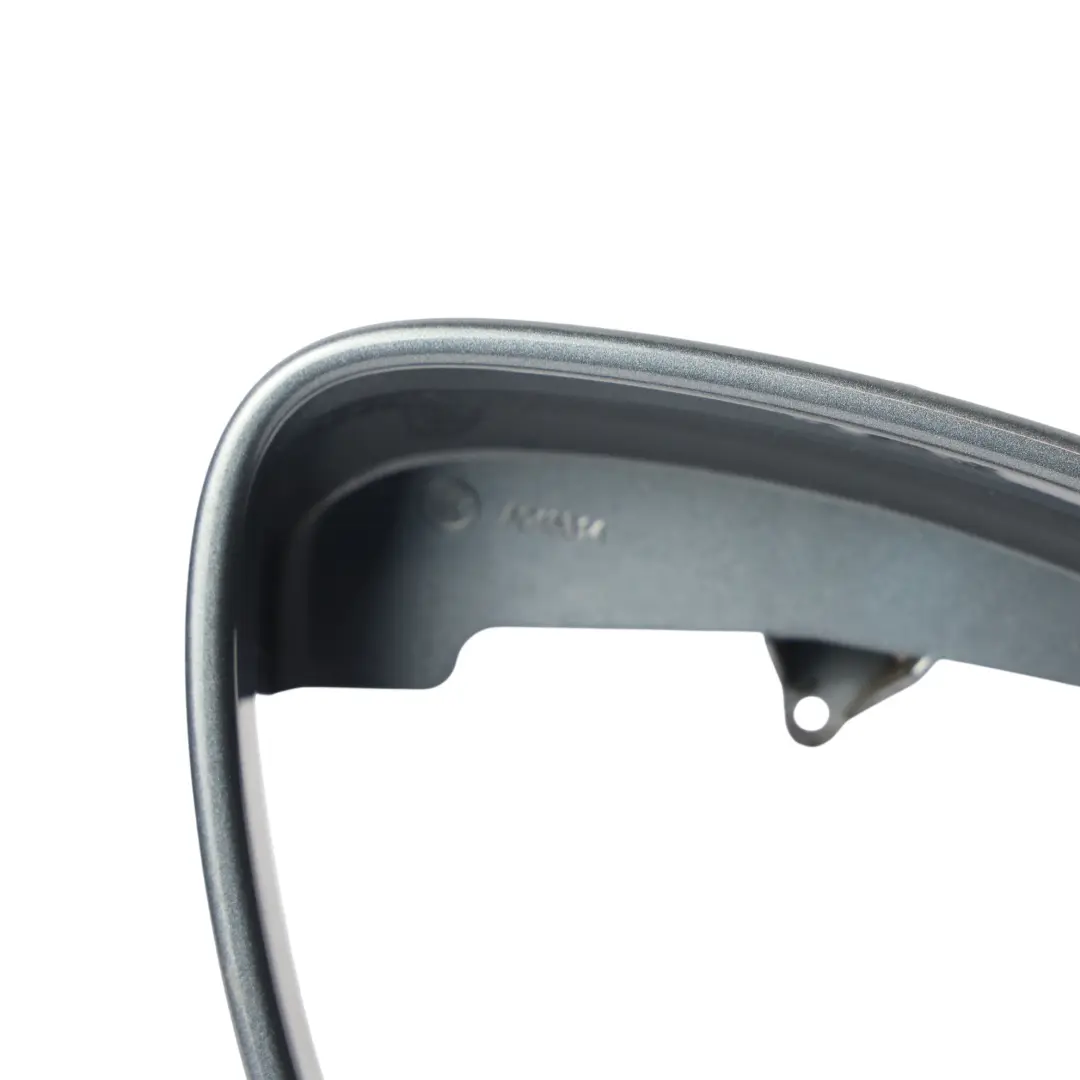 Enjoliveur De Rétroviseur Cache Droite Flint Grey Metallic - 368 pour Mercedes W221 à propos du numéro de pièce A2198100264 Mercedes W221 Enjoliveur De Rétroviseur Cache Droite Flint Grey Metallic - 368 - SKU A2198100264-FLG1 - Numéro de pièce A2198100264