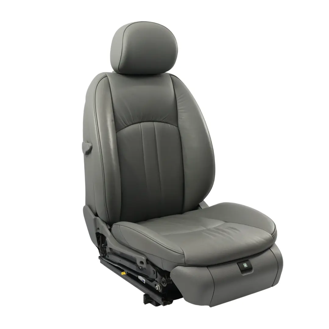 Vordersitz Leder Beheizt Elektrisch Grau Links für Mercedes C219 mit Teilenummer A2199104147 Mercedes C219 Vordersitz Leder Beheizt Elektrisch Grau Links - SKU A2199104147-2 - Teilenummer A2199104147
