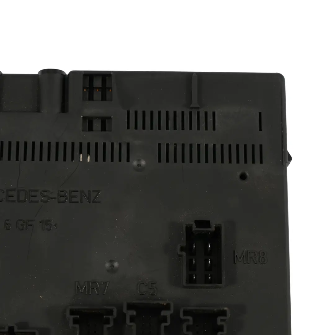 Mercedes W221 Boîte À Fusibles Unité De Contrôle SAM Module Relais - SKU A2215401101 - Numéro de pièce A2215401101