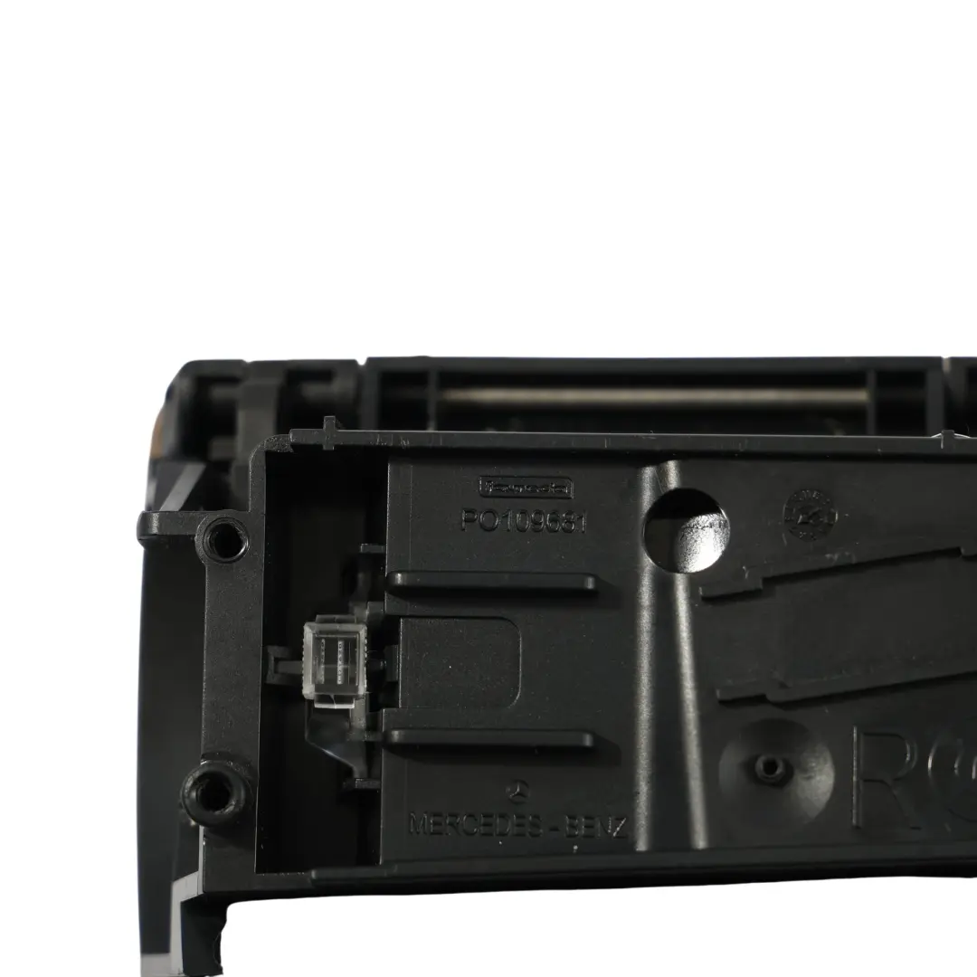 Cenicero Puerta De Trasera Derecha Moldura Cuero Marrón para Mercedes W221 con número de pieza A2218100230 Mercedes W221 Cenicero Puerta De Trasera Derecha Moldura Cuero Marrón - SKU A2218100230-3 - Número de pieza A2218100230