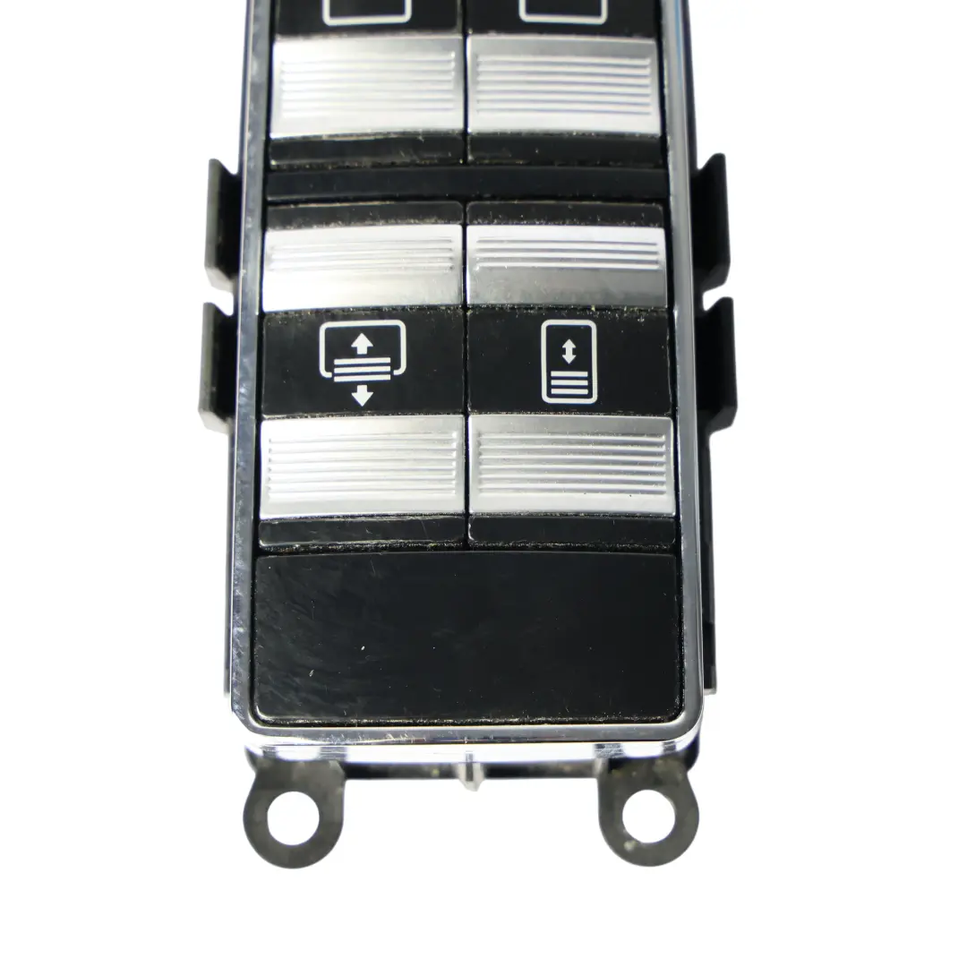 Interrupteur Réglage Vitre Porte Arrière Gauche Droite pour Mercedes W221 à propos du numéro de pièce A2218214751 Mercedes W221 Interrupteur Réglage Vitre Porte Arrière Gauche Droite - SKU A2218214751 - Numéro de pièce A2218214751