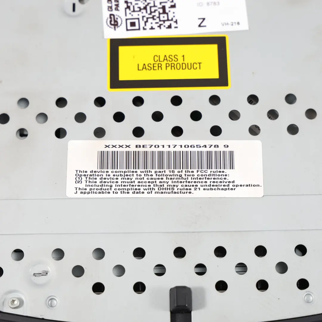 Navigation CD DVD Player Changer Unit to Mercedes W221 with Part number A2218700693 Mercedes W221 Navigation CD DVD Player Changer Unit - SKU A2218700693 - Part number A2218700693