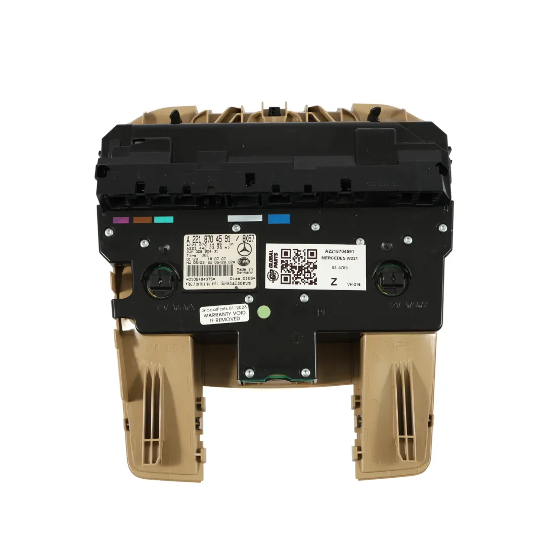 Lampka Podsufitki Oświetlenia Kabiny do Mercedes W221 o numerze A2218704591 Mercedes W221 Lampka Podsufitki Oświetlenia Kabiny - SKU A2218704591 - Numer Części A2218704591