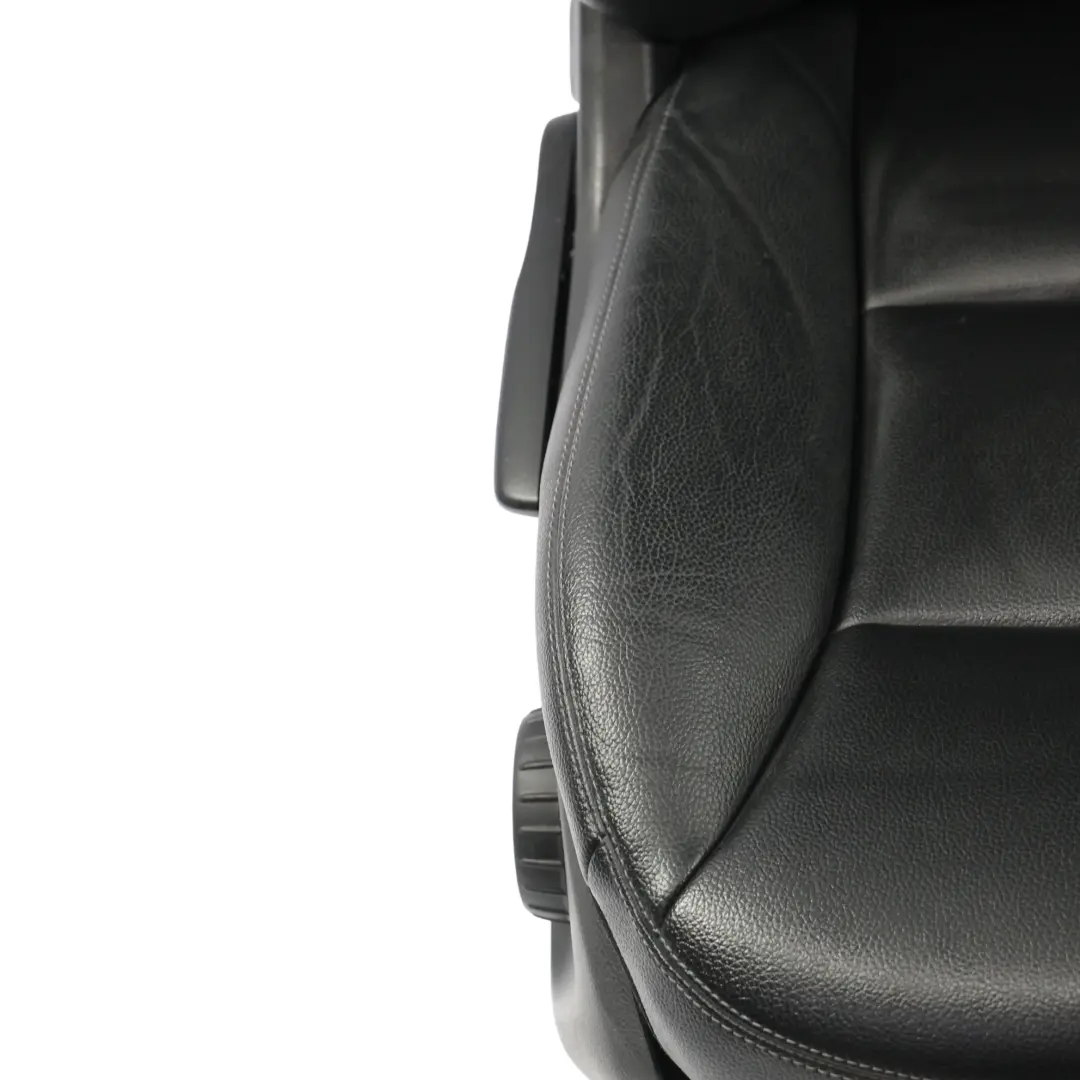  Sedile anteriore Mercedes W176 destra riscaldato finta pelle nero interno - SKU A2469105802-5 - Numero di parte A2469105802