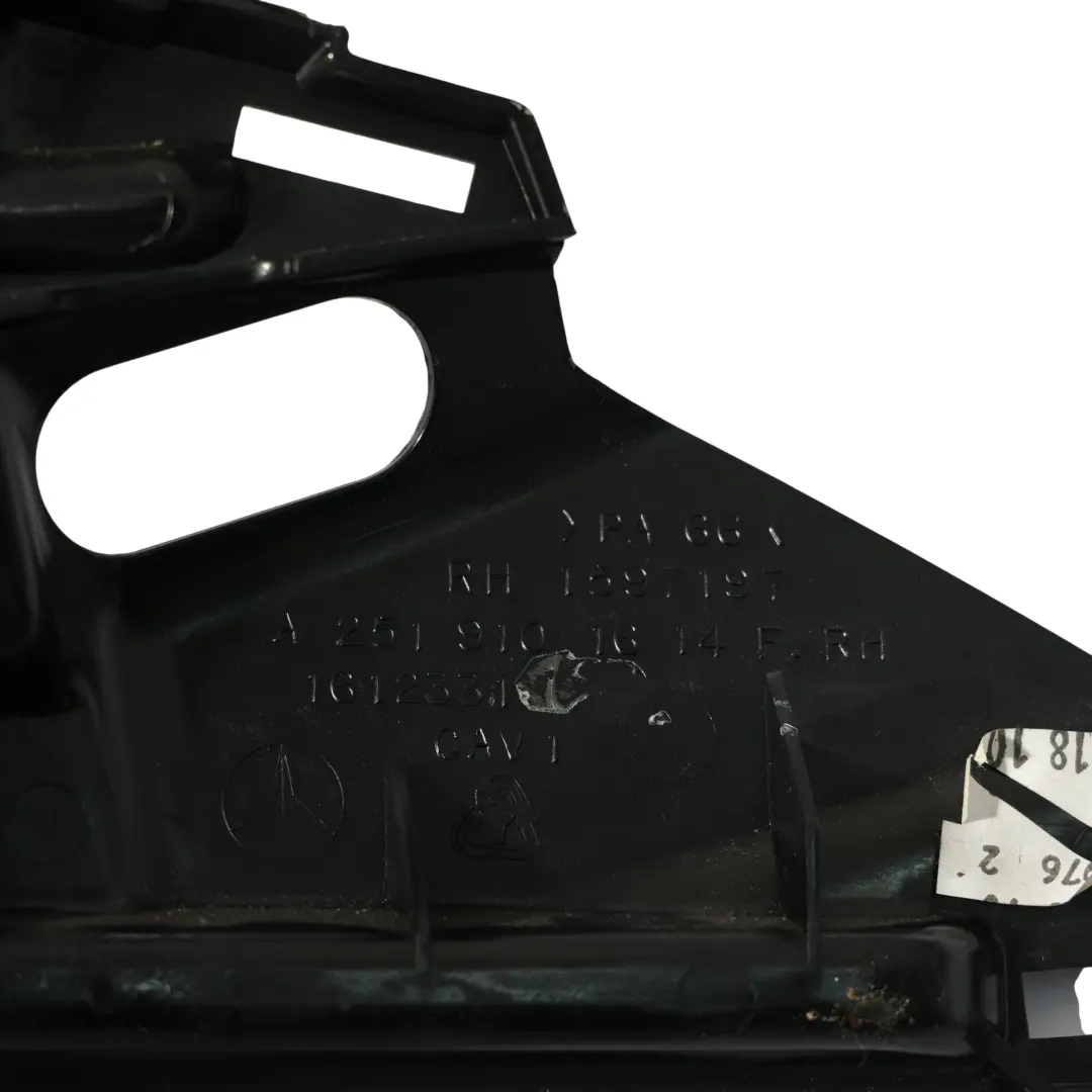 Uchwyt Przełącznika Regulacji Fotela Prawy Przód do Mercedes W164 o numerze A2519101614 Mercedes W164 Uchwyt Przełącznika Regulacji Fotela Prawy Przód - SKU A2519101614 - Numer Części A2519101614