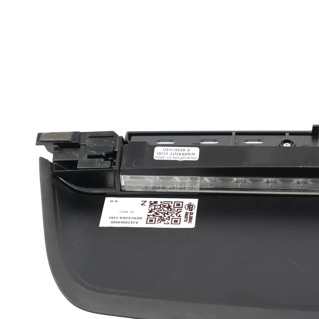 Trzecie Światło Stop do Mercedes GLC C253 o numerze A2539064900 Mercedes GLC C253 Trzecie Światło Stop - SKU A2539064900 - Numer Części A2539064900