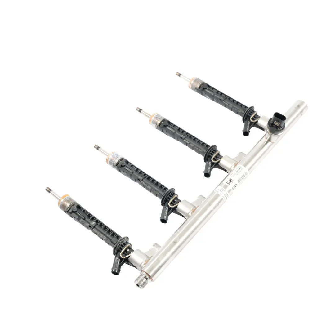 W214 X254 Iniettori Carburante Rail Iniezione M254 per Mercedes W206 con numero di parte A2540702500 Mercedes W206 W214 X254 Iniettori Carburante Rail Iniezione M254 - SKU A2540702500 - Numero di parte A2540702500