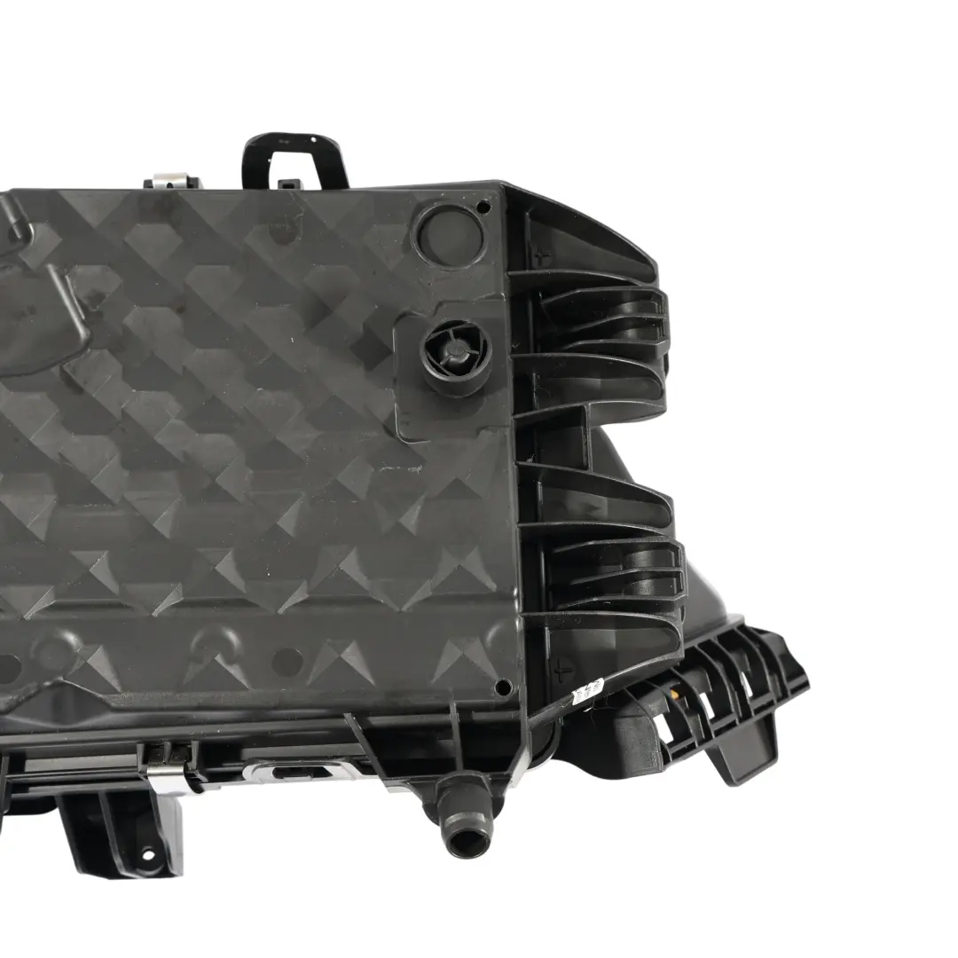 Luftfilterkasten Gehäuse Abdeckung M254 Benzin für Mercedes W206 mit Teilenummer A2540900400 Mercedes W206 Luftfilterkasten Gehäuse Abdeckung M254 Benzin - SKU A2540900400 - Teilenummer A2540900400