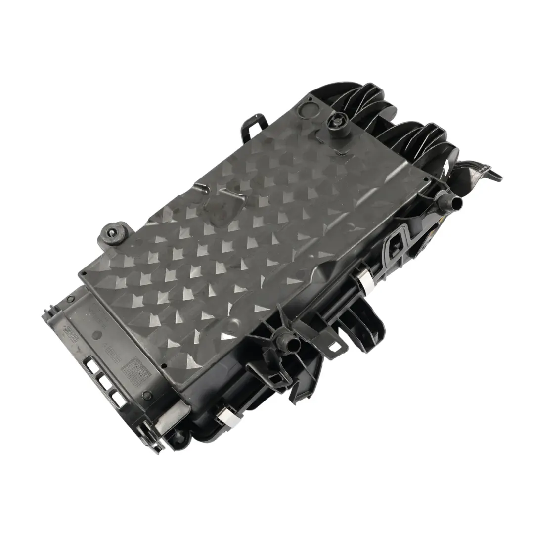 Luftfilterkasten Gehäuse Abdeckung M254 Benzin für Mercedes W206 mit Teilenummer A2540900400 Mercedes W206 Luftfilterkasten Gehäuse Abdeckung M254 Benzin - SKU A2540900400 - Teilenummer A2540900400