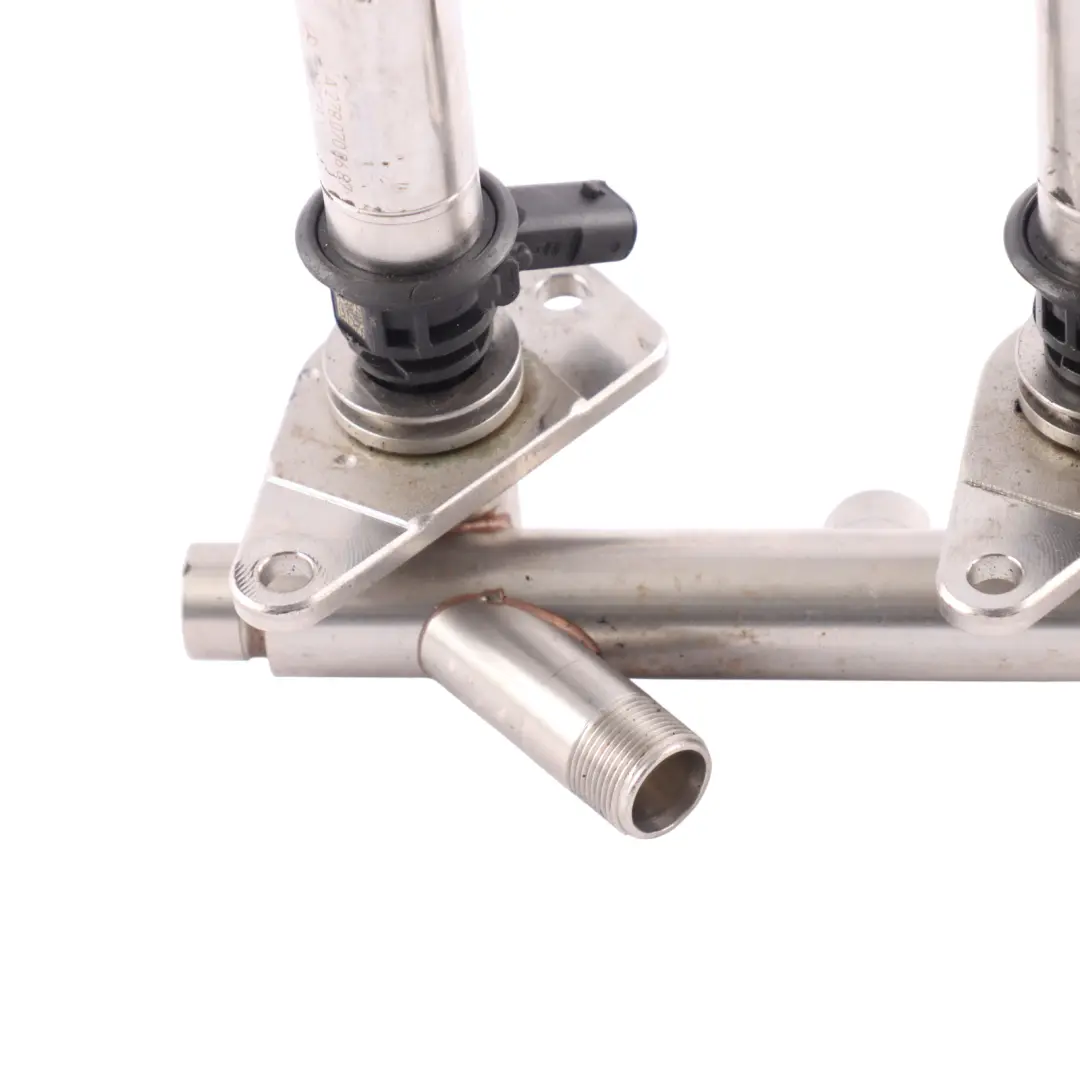 M274 Petrol Fuel Rail Injection Injector A27407800 to Mercedes W205 with Part number A2740700995 Mercedes W205 M274 Petrol Fuel Rail Injection Injector A27407800 - SKU A2740700995-2 - Part number A2740700995