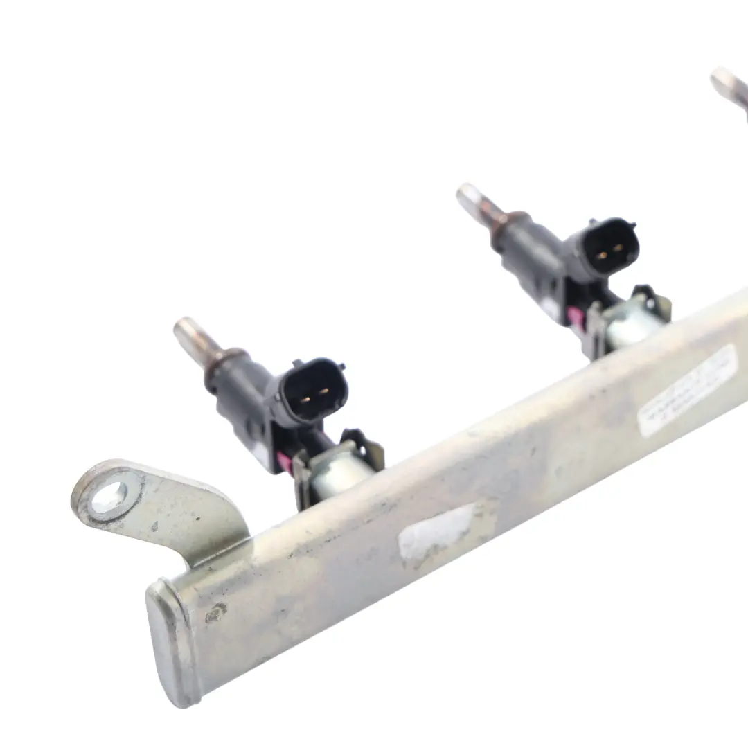 C453 2019 FORTWO 52KW Fuel Distributor Injector Nozzles to Smart with Part number A2810700395 Smart C453 2019 FORTWO 52KW Fuel Distributor Injector Nozzles - SKU A2810700395 - Part number A2810700395