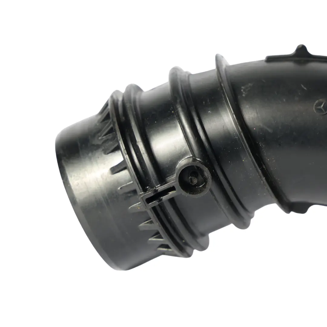 Luft Einlass Schlauch Rohr Leitung M282 Motor für Mercedes W177 mit Teilenummer A2820902900 Mercedes W177 Luft Einlass Schlauch Rohr Leitung M282 Motor - SKU A2820902900 - Teilenummer A2820902900