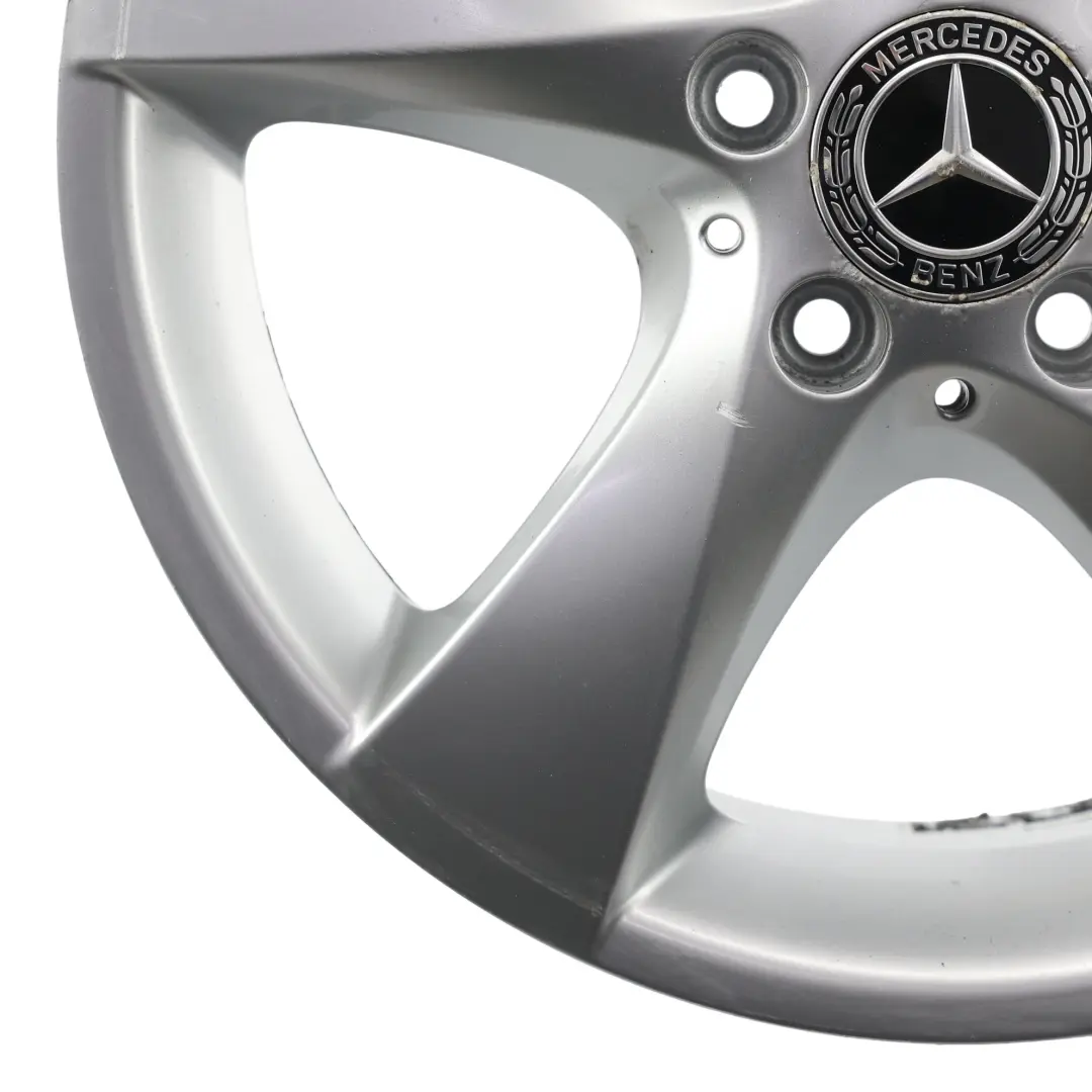 Srebrna Felga Aluminiowa 17" 7J ET:51 do Mercedes Vito Viano W447 o numerze A4474012200 Mercedes Vito Viano W447 Srebrna Felga Aluminiowa 17" 7J ET:51 - SKU A4474012200-2 - Numer Części A4474012200