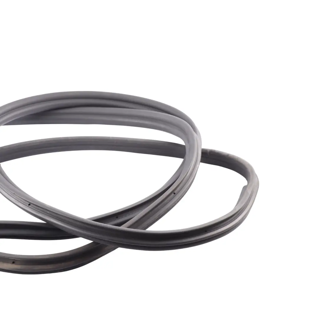 Guarnizione Porta Scorrevole Guarnizione Gomma Destra per Mercedes W447 con numero di parte A4477310300 Mercedes W447 Guarnizione Porta Scorrevole Guarnizione Gomma Destra - SKU A4477310300 - Numero di parte A4477310300