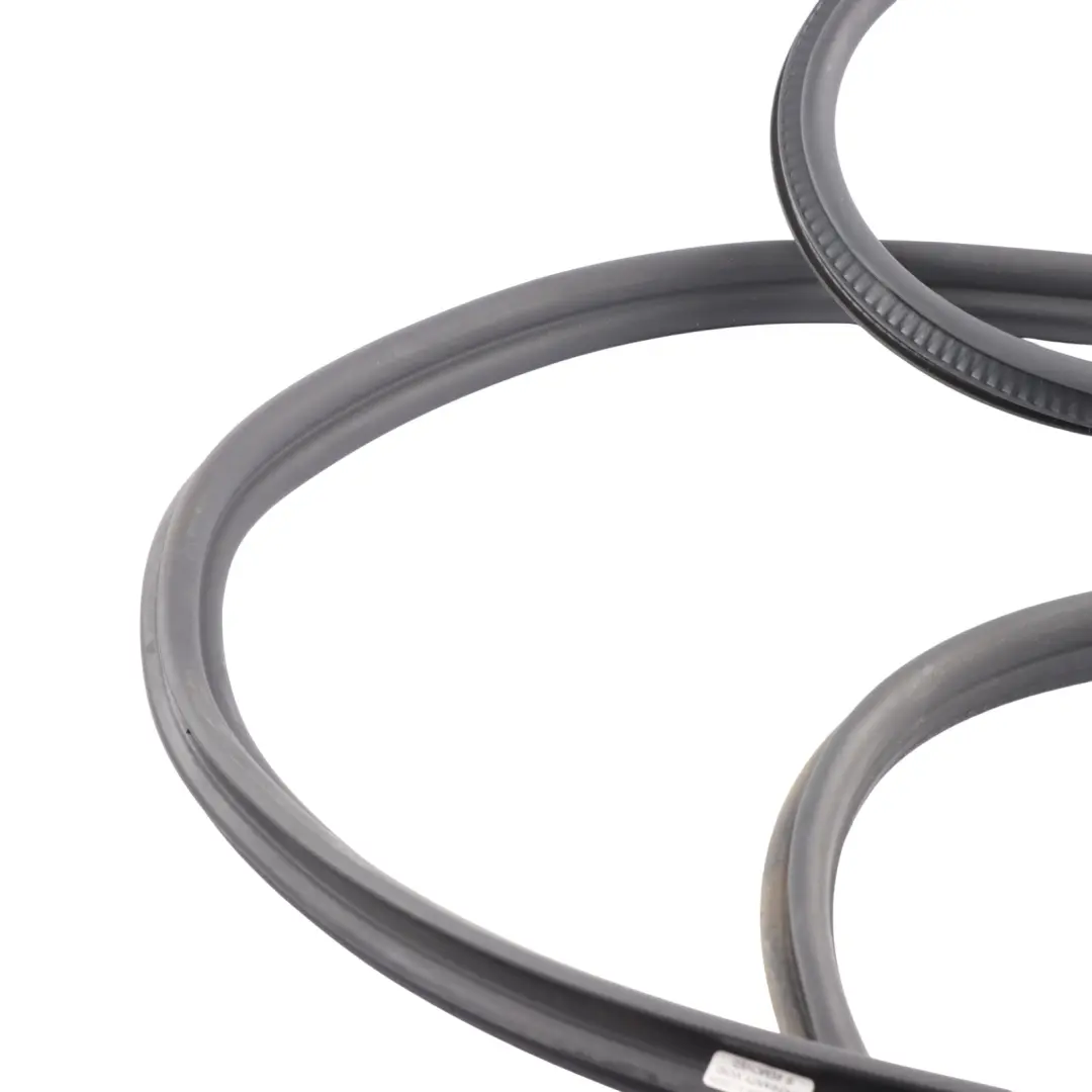 Mercedes W447 Joint D'Étanchéité Caoutchouc Porte Coulissante Droite - SKU A4477310300 - Numéro de pièce A4477310300