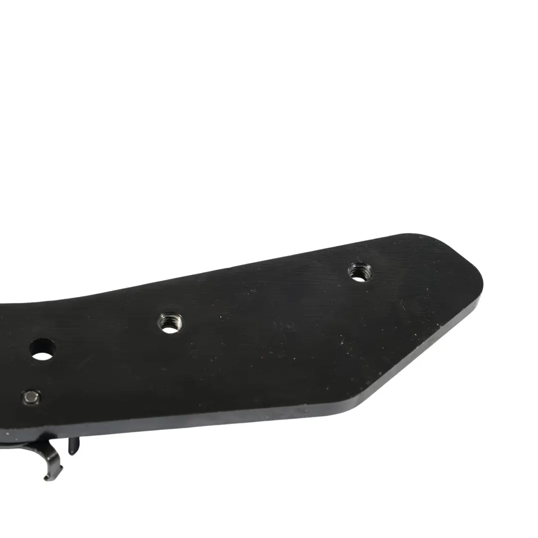 Schiebetür Rollenführung Hinten Rechts für Mercedes Vito W447 mit Teilenummer A4477600747 Mercedes Vito W447 Schiebetür Rollenführung Hinten Rechts - SKU A4477600747 - Teilenummer A4477600747