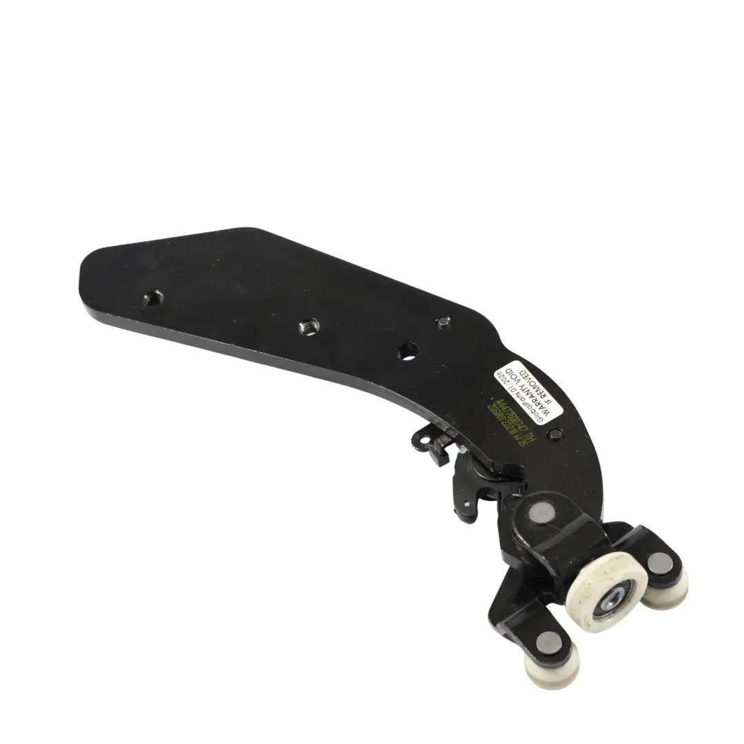 Guide Galet Porte Coulissante Arrière Droit pour Mercedes Vito W447 à propos du numéro de pièce A4477600747 Mercedes Vito W447 Guide Galet Porte Coulissante Arrière Droit - SKU A4477600747 - Numéro de pièce A4477600747