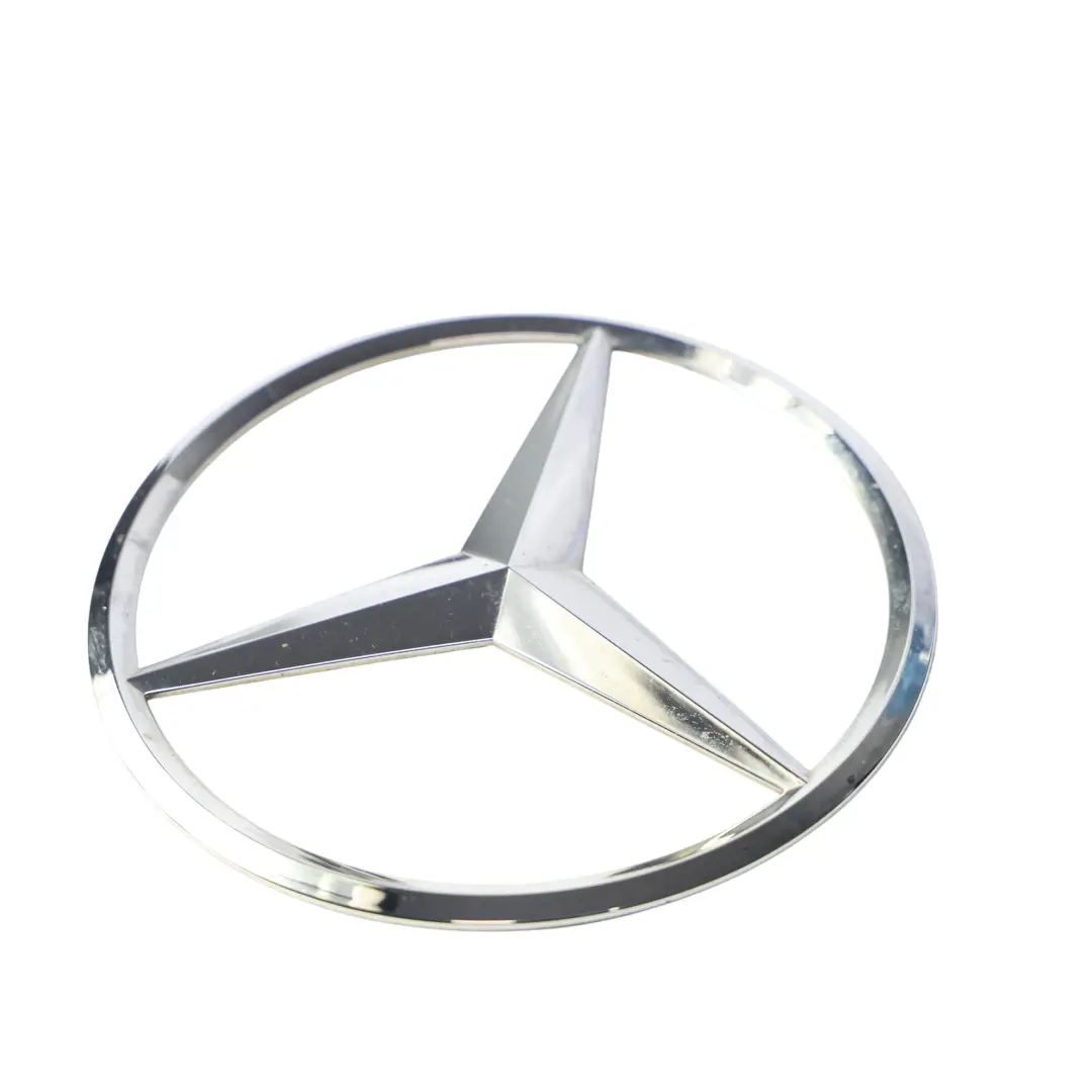 Puerta Trasera Emblema Insignia Ornamento Estrella para Mercedes W447 con número de pieza A4478170216 Mercedes W447 Puerta Trasera Emblema Insignia Ornamento Estrella - SKU A4478170216 - Número de pieza A4478170216