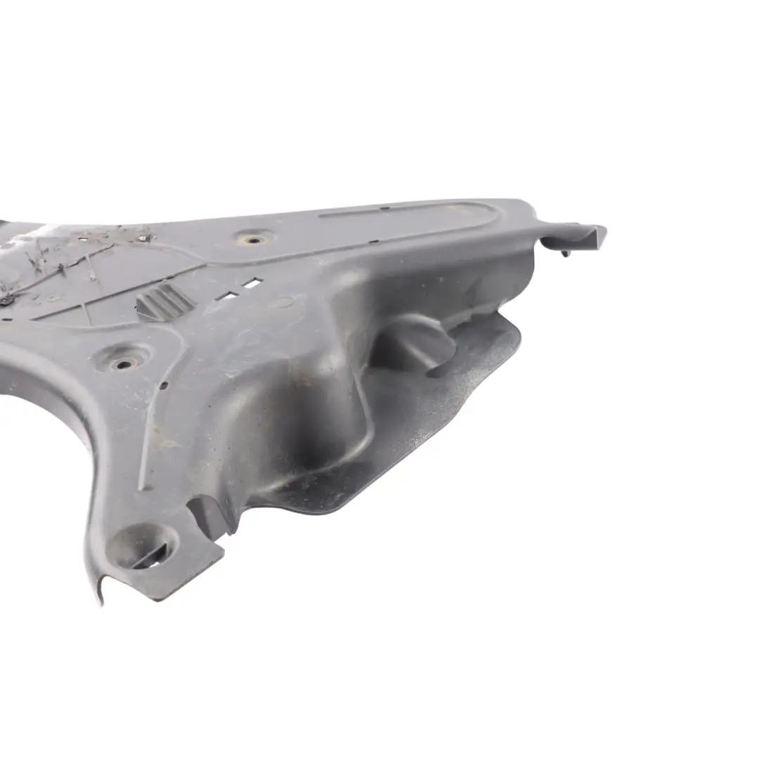 Protector Salpicaduras Buje Trasero Izquierdo para Mercedes W447 con número de pieza A4478890300 Mercedes W447 Protector Salpicaduras Buje Trasero Izquierdo - SKU A4478890300 - Número de pieza A4478890300