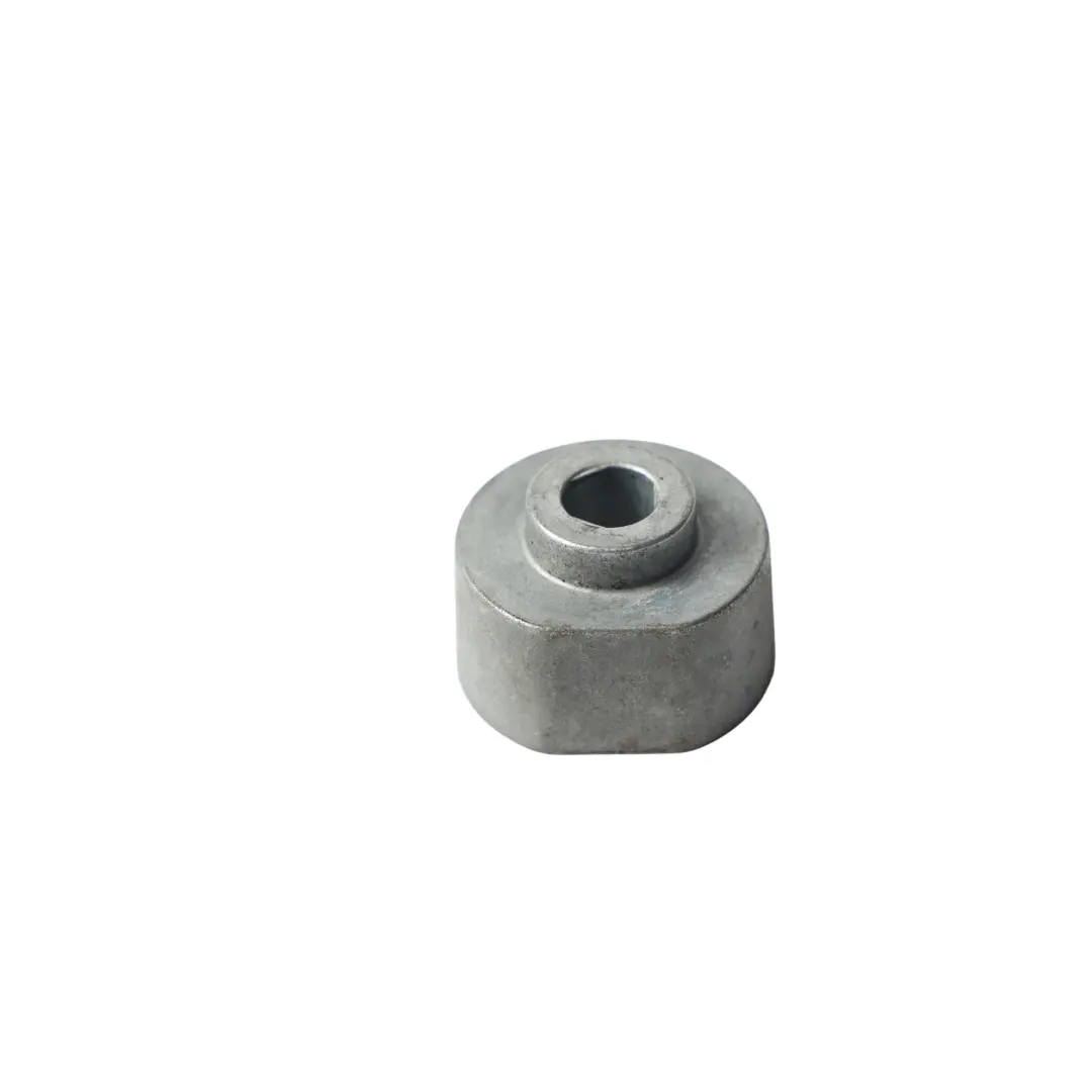 Mercedes W447 W448 Tuleja Dystansowa Bagażnika Tył - SKU A4479920201 - Numer Części A4479920201