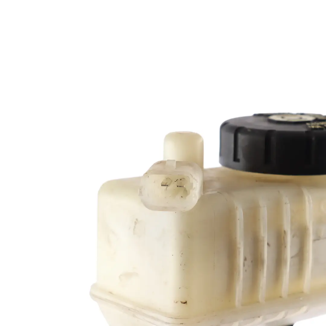 A451 C451 Brake Servo Fluid Reservoir Expansion Tank Bottle to Smart with Part number A4514300102 Smart A451 C451 Brake Servo Fluid Reservoir Expansion Tank Bottle - SKU RHD-A4514300102 - Part number A4514300102