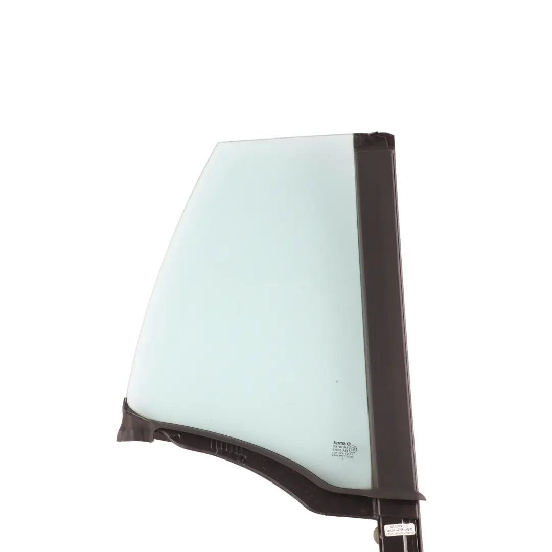 A451 Detachable Plug In Triangle Side Window Left N/S to Smart with Part number A4517200357 Smart A451 Detachable Plug In Triangle Side Window Left N/S - SKU A4517200357 - Part number A4517200357