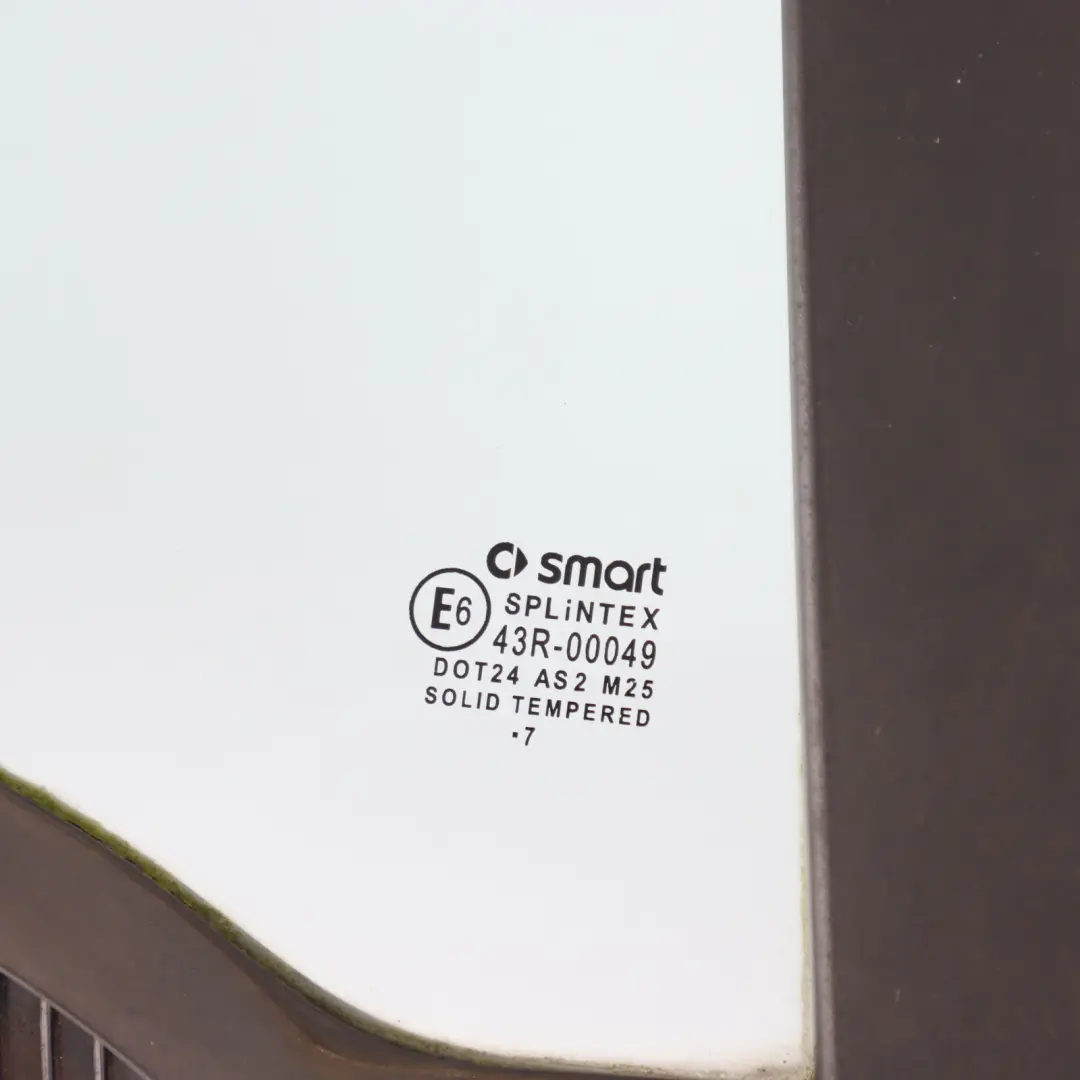 Smart Fotrwo A451 Detachable Plug In Triangle Side Window Right O/S - SKU A4517200457 - Part number A4517200457