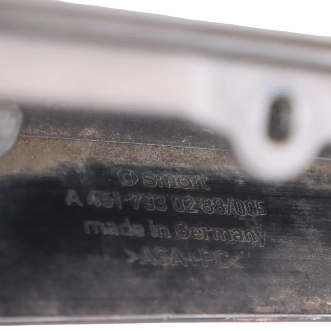 C451 Rear Spoiler Tailgate Boot Lid Trim Panel Cover to Smart Fortwo with Part number A4517930288 Smart Fortwo C451 Rear Spoiler Tailgate Boot Lid Trim Panel Cover - SKU A4517930288 - Part number A4517930288