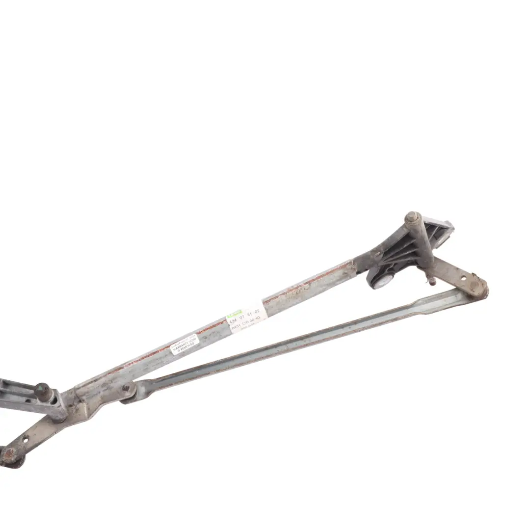 A451 Wiper System Motor Linkage to Smart Fortwo with Part number A4518200040 Smart Fortwo A451 Wiper System Motor Linkage - SKU A4518200040 - Part number A4518200040