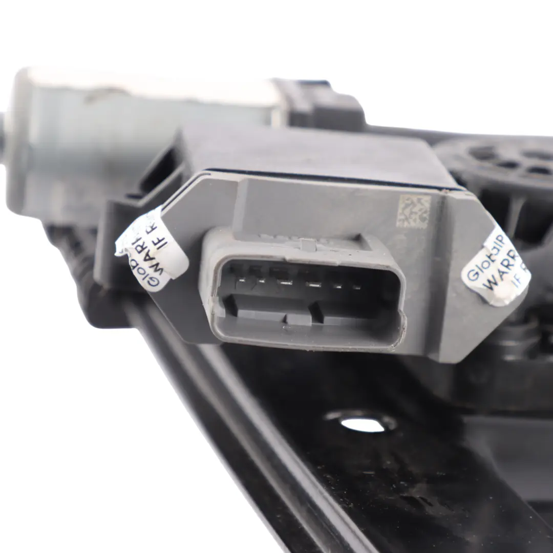 A453 Window Lifter Regulator Motor Front Right O/S to Smart Fortwo with Part number A4537200300 Smart Fortwo A453 Window Lifter Regulator Motor Front Right O/S - SKU A4537200300 - Part number A4537200300