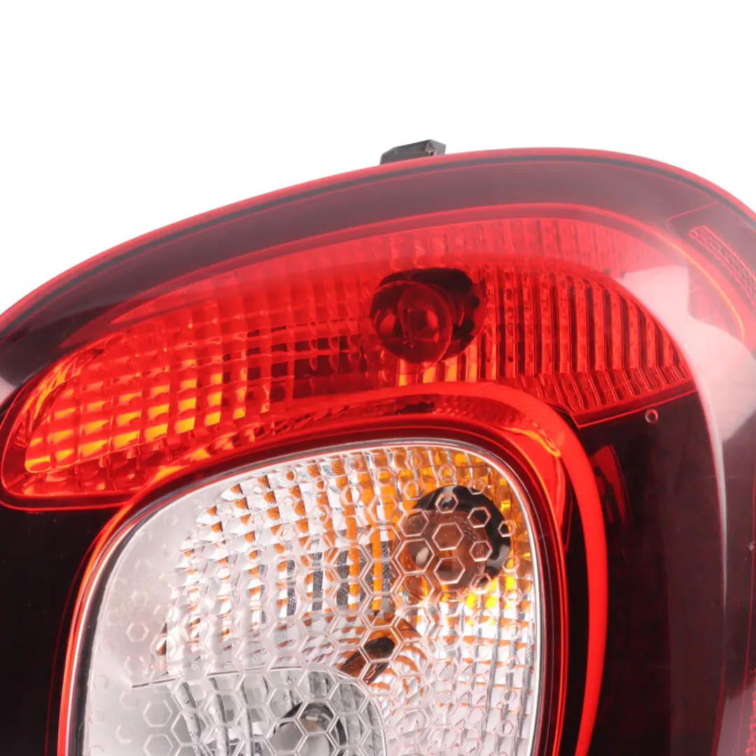 C453 A453 Heckleuchte Kofferraum Lampe Rechts für Smart Fortwo mit Teilenummer A4539063200 Smart Fortwo C453 A453 Heckleuchte Kofferraum Lampe Rechts - SKU A4539063200 - Teilenummer A4539063200