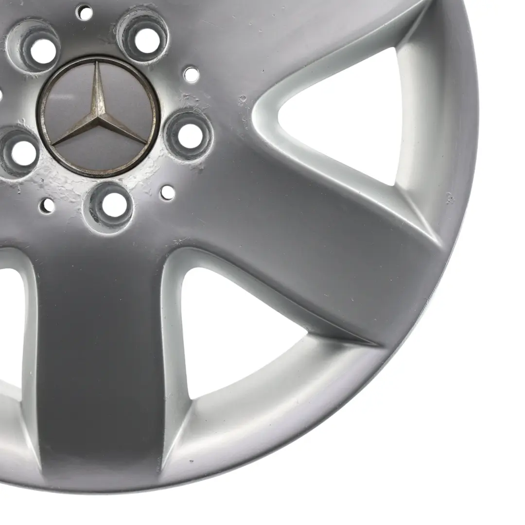 Silberne Leicht metall felge 17" 7J ET:56 für Mercedes Vito W639 mit Teilenummer A6394011902 Mercedes Vito W639 Silberne Leicht metall felge 17" 7J ET:56 - SKU A6394011902-1 - Teilenummer A6394011902