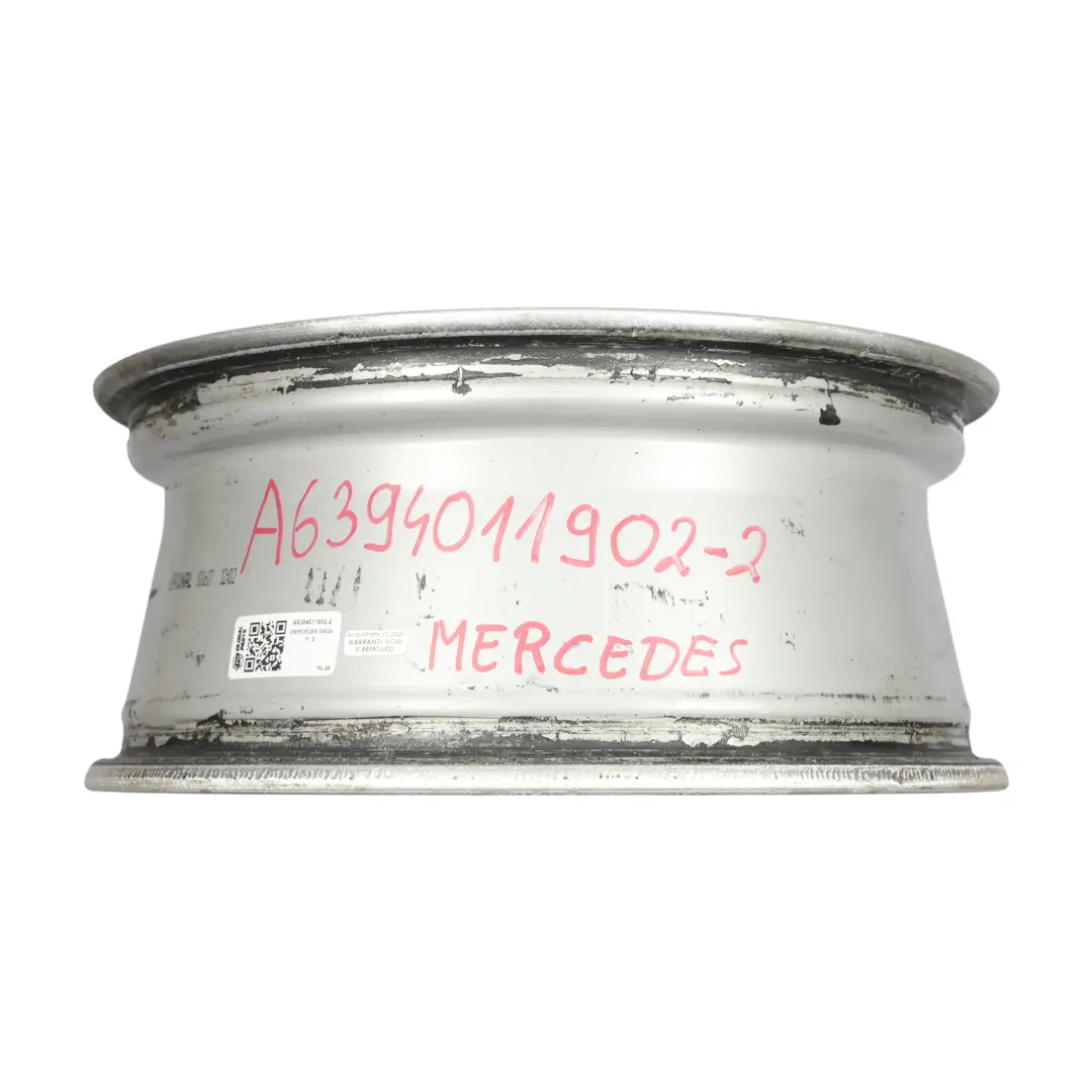 Felga Aluminiowa 17" 7J ET:56 A1644014902 do Mercedes W639 o numerze A6394011902 Mercedes W639 Felga Aluminiowa 17" 7J ET:56 A1644014902 - SKU A6394011902-2 - Numer Części A6394011902