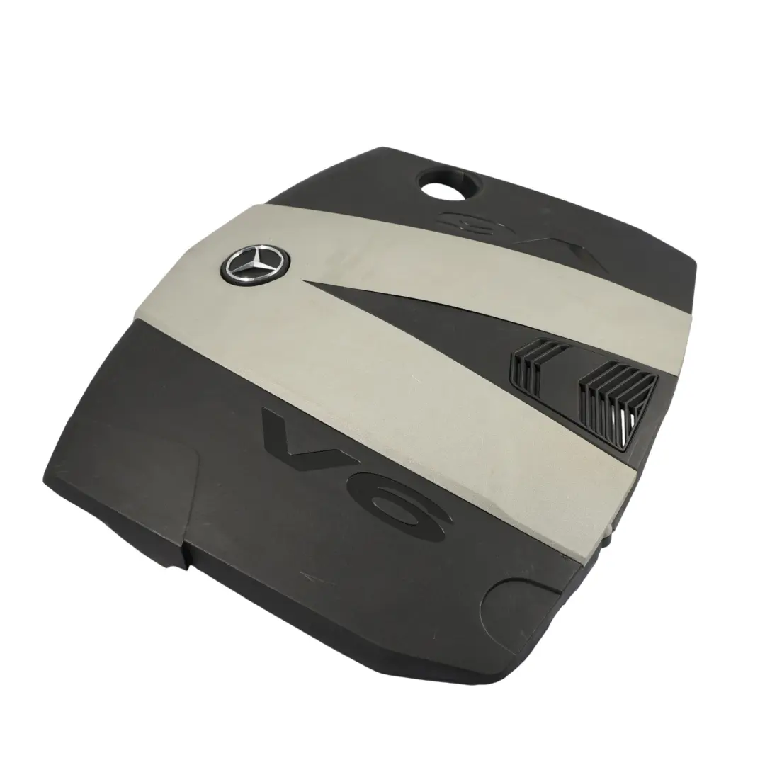 Cubierta Motor Aislamiento Acústico Panel M642 para Mercedes W164 W463 con número de pieza A6420106167 Mercedes W164 W463 Cubierta Motor Aislamiento Acústico Panel M642 - SKU A6420106167 - Número de pieza A6420106167