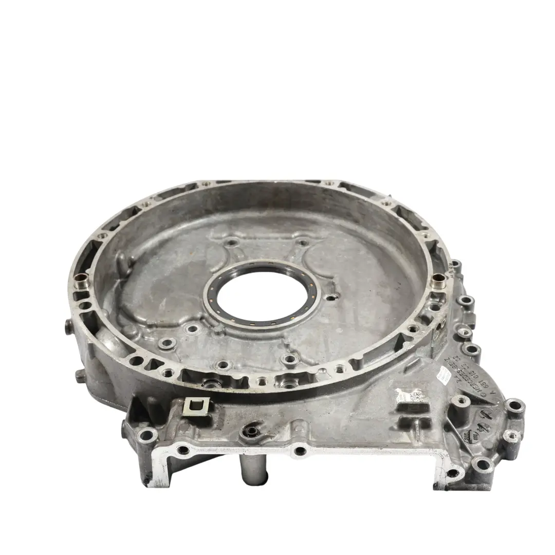 Mercedes W204 Motore Piastra di copertura della catena OM651 Diesel - SKU A6510150902 - Numero di parte A6510150902