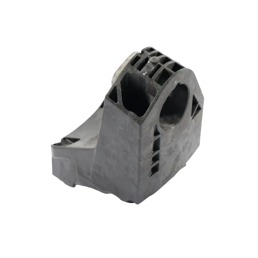 Mercedes W206 Soporte Motor M254 - SKU A6542236300 - Número de pieza A6542236300