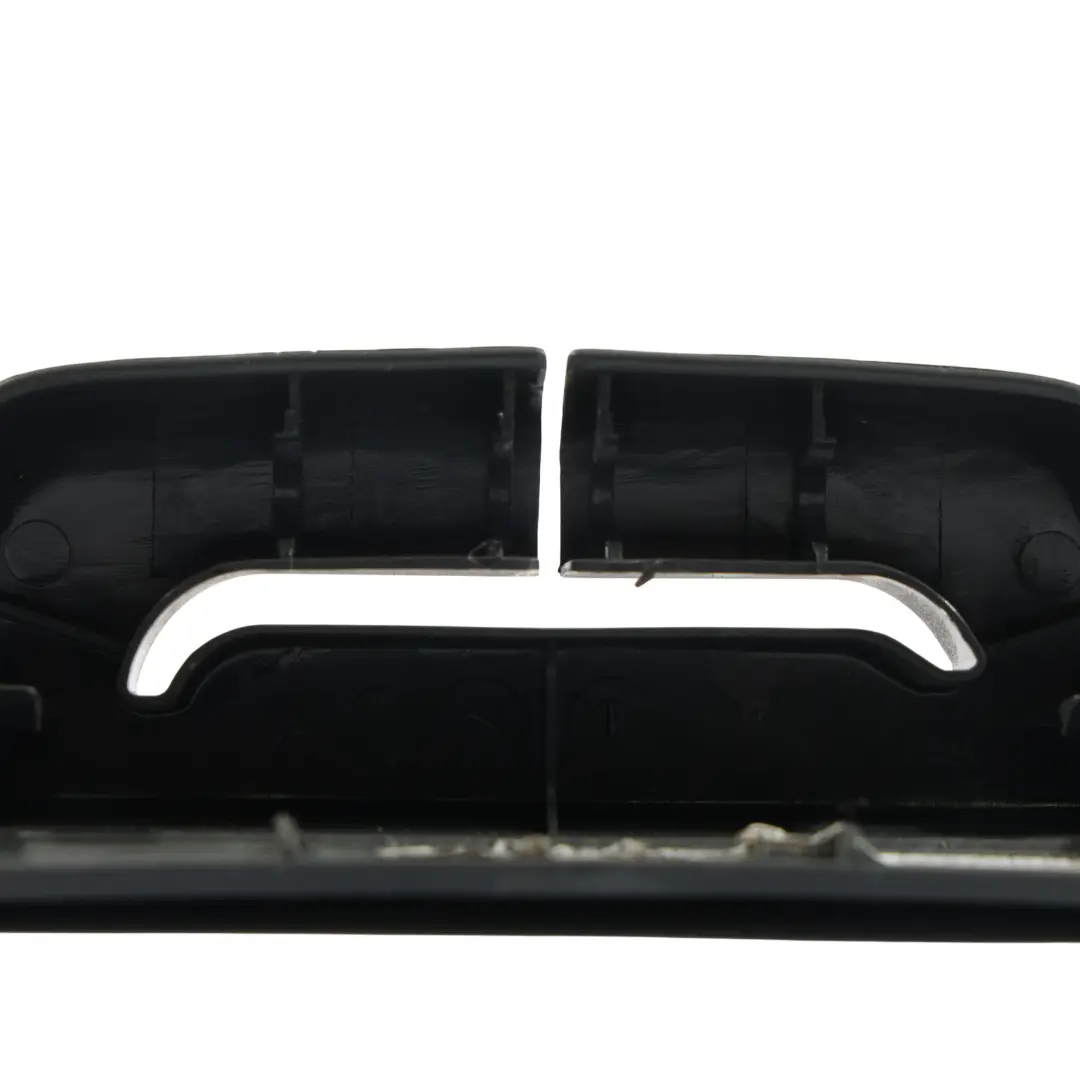 Mk3 Cintura Sicurezza Posteriore Copertura per Ford Ranger con numero di parte AB39-25245A22-ACW Ford Ranger Mk3 Cintura Sicurezza Posteriore Copertura - SKU AB39-25245A22-ACW - Numero di parte AB39-25245A22-ACW