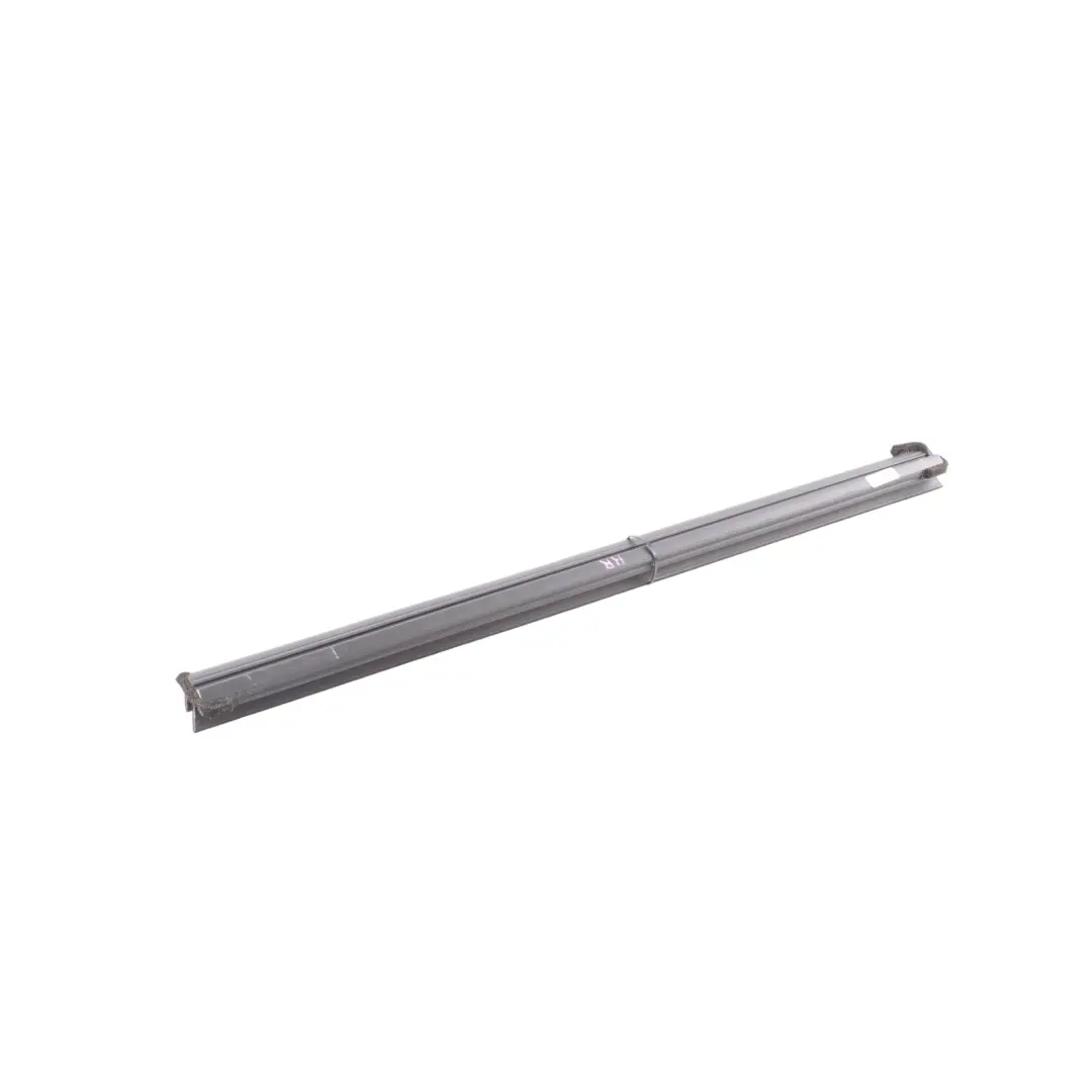 Mk5 Guarnizione Finestrino Posteriore Destro per Ford Ranger con numero di parte AB39-26246A30-AE Ford Ranger Mk5 Guarnizione Finestrino Posteriore Destro - SKU AB39-26246A30-AE - Numero di parte AB39-26246A30-AE