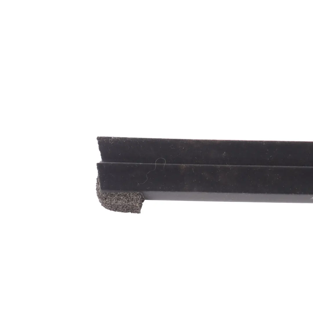 Mk3 Uszczelka Szyby Tylna Lewa do Ford Ranger o numerze AB39-26246A31-AE Ford Ranger Mk3 Uszczelka Szyby Tylna Lewa - SKU AB39-26246A31-AE - Numer Części AB39-26246A31-AE