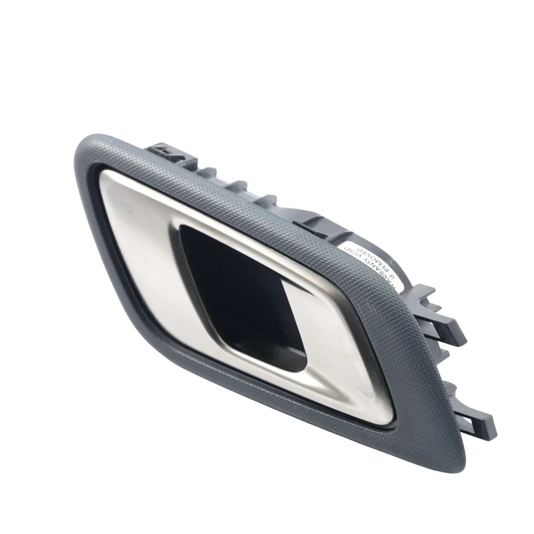 Mk3 Tirador Interior Puerta Trasera Izquierda para Ford Ranger con número de pieza AB39-2626680-ABW Ford Ranger Mk3 Tirador Interior Puerta Trasera Izquierda - SKU AB39-2626680-ABW - Número de pieza AB39-2626680-ABW