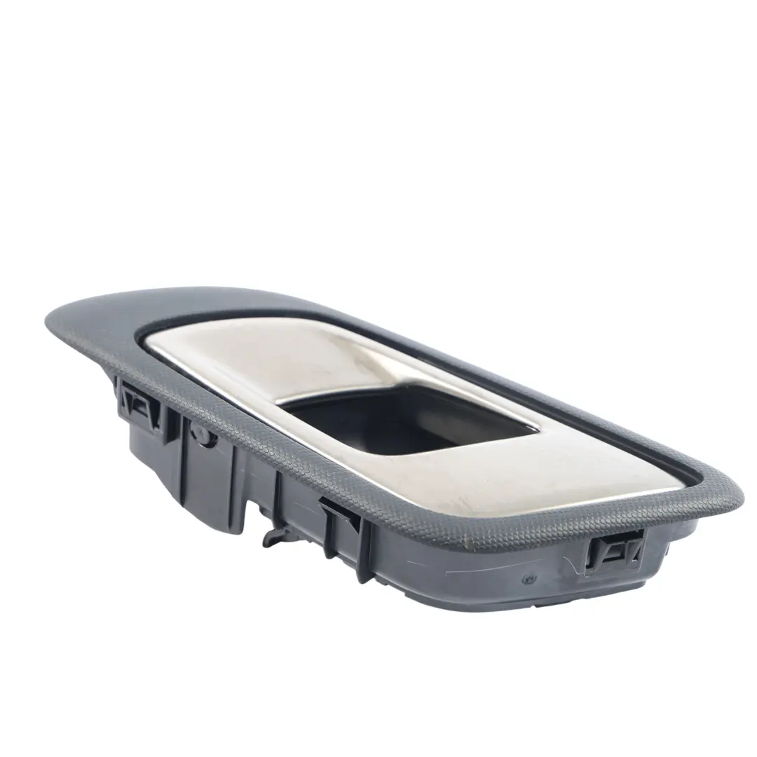 Mk3 Maniglia Interna Porta Posteriore Sinistro AB392626681ABW per Ford Ranger con numero di parte AB39-2626681-ABW Ford Ranger Mk3 Maniglia Interna Porta Posteriore Sinistro AB392626681ABW - SKU AB39-2626681-ABW - Numero di parte AB39-2626681-ABW