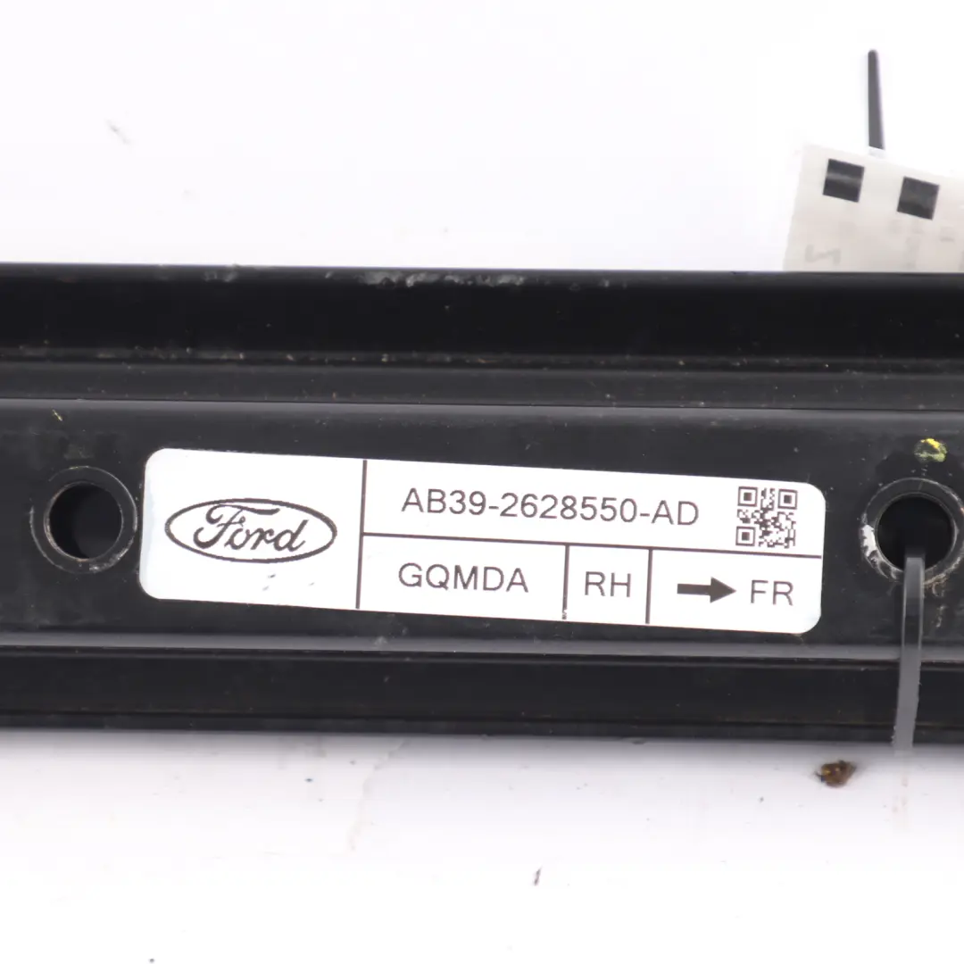 Ford Ranger MK3 Rotaia Ancoraggio Portellone Posteriore Destro - SKU AB39-2628550-AD - Numero di parte AB39-2628550-AD