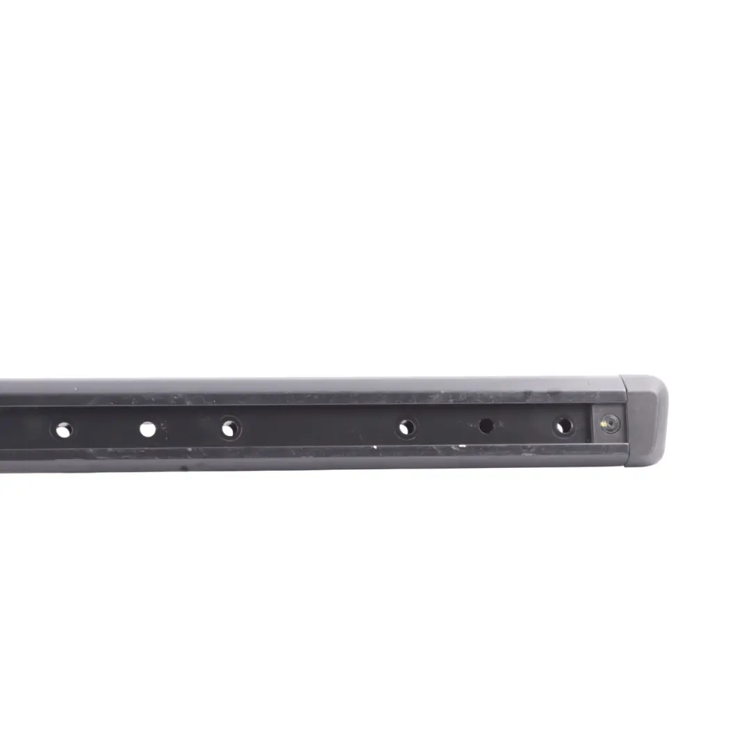 Ford Ranger MK3 Rotaia Ancoraggio Portellone Posteriore Destro - SKU AB39-2628550-AD - Numero di parte AB39-2628550-AD