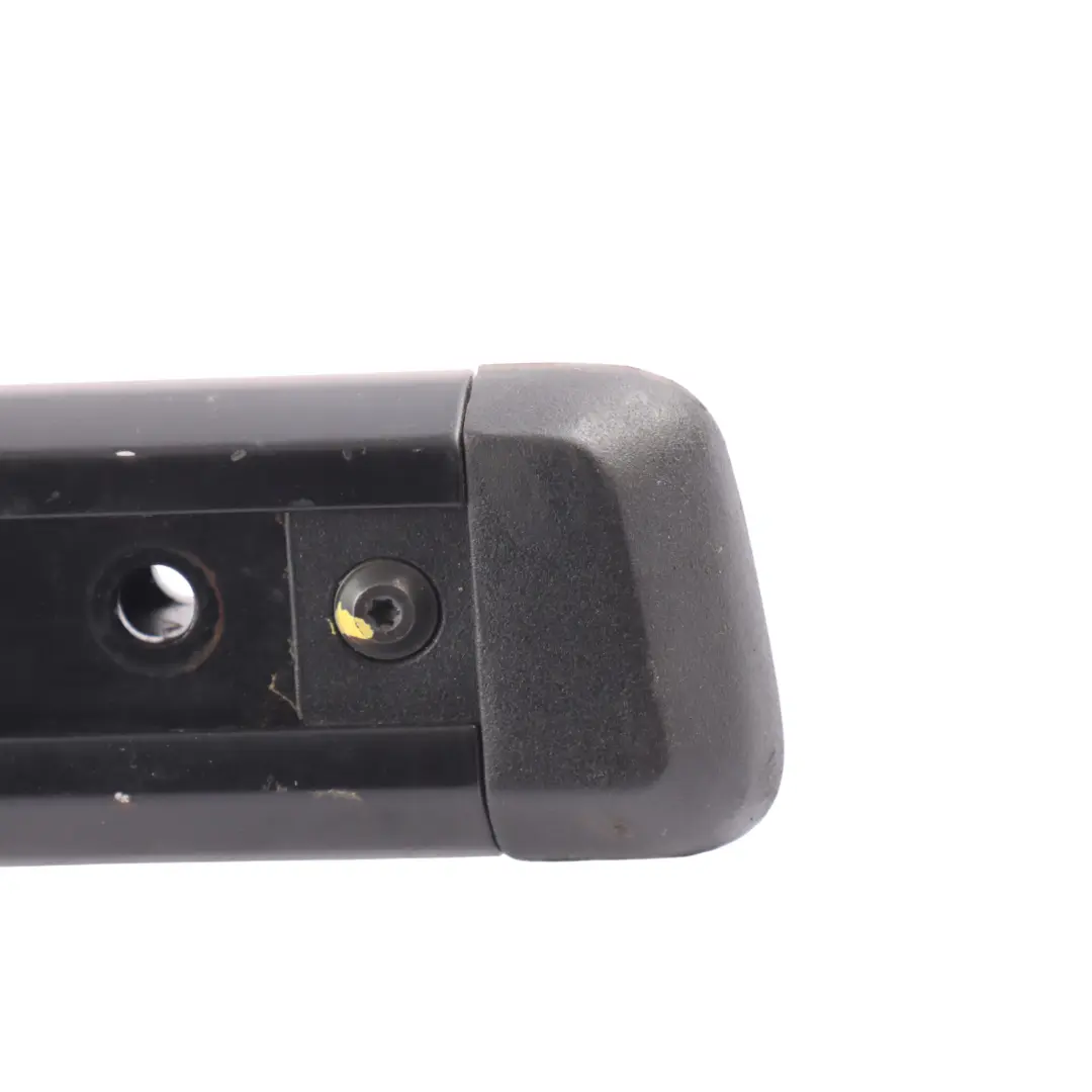 Ford Ranger MK3 Riel Amarre Tapa Maletero Trasero Izquierdo - SKU AB39-2628551-AD - Número de pieza AB39-2628551-AD